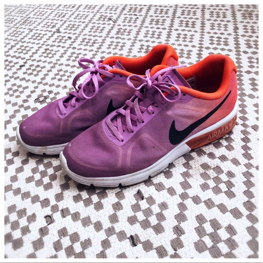 Nike Airmax Sneakers